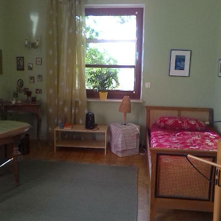 Messezimmer Naehe Zentrum Cologne Exterior photo